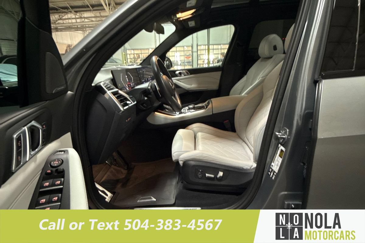 Used 2024 BMW X5 xDrive40i w/ M Sport Package AWD/4WD image 18