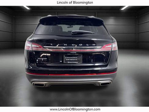 Certified 2022 Lincoln Nautilus Reserve w/ Monochromatic Package image 6