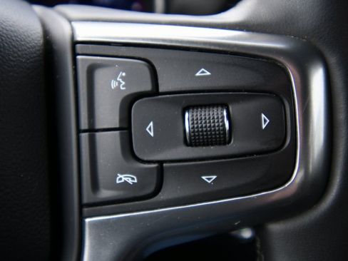 Used 2024 Chevrolet Silverado 2500 LT image 45