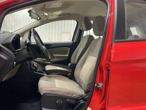 Used 2021 Ford EcoSport S image 14