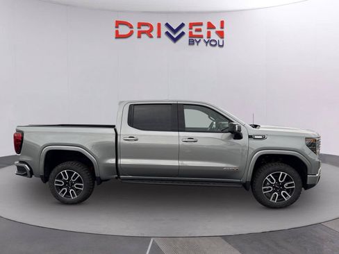 New 2026 GMC Sierra 1500 AT4 w/ AT4 Premium Package AWD/4WD image 3
