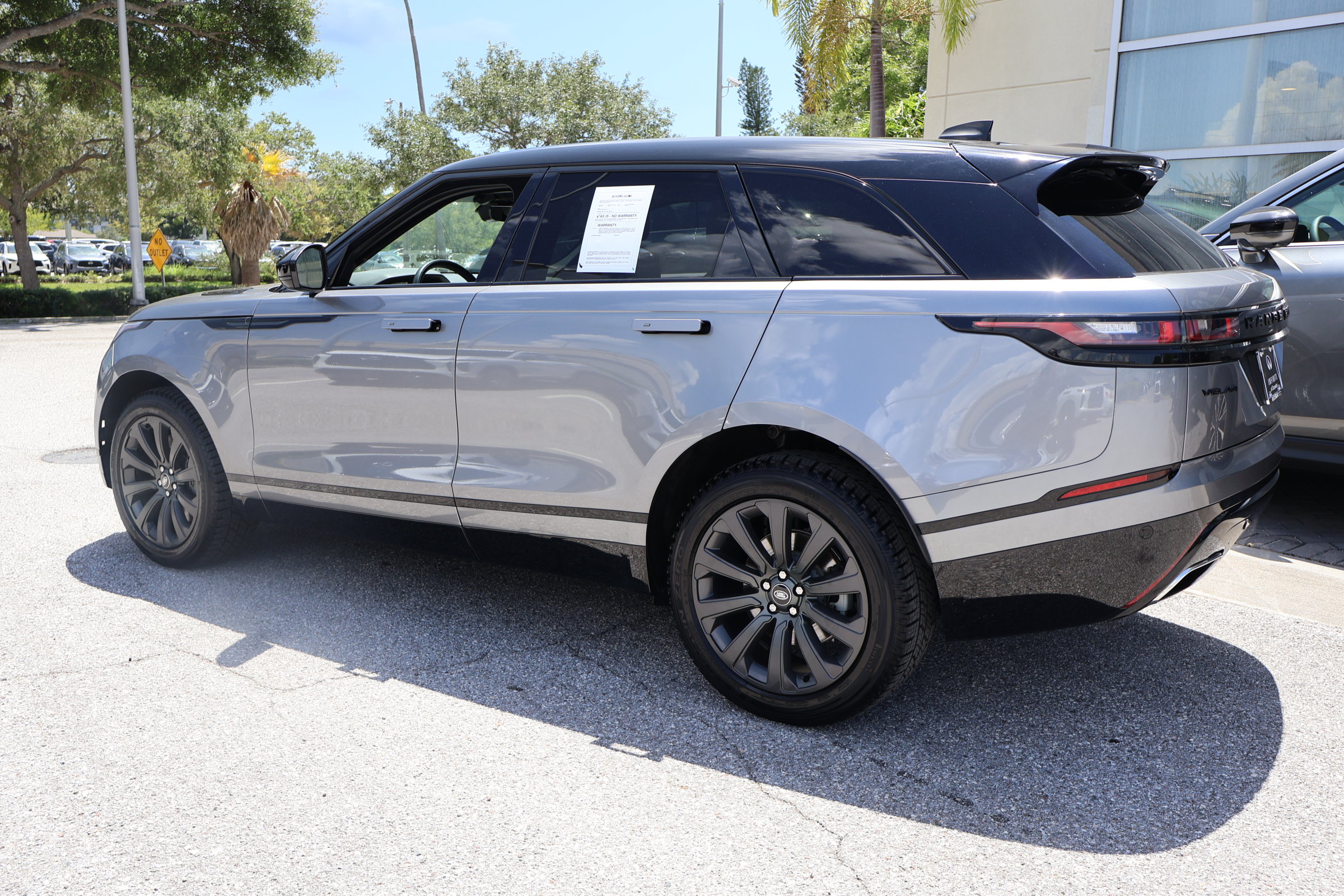 Used 2023 Land Rover Range Rover Velar R-Dynamic S AWD/4WD image 7