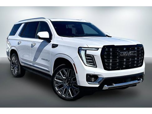 Used 2025 GMC Yukon Denali Ultimate image 3
