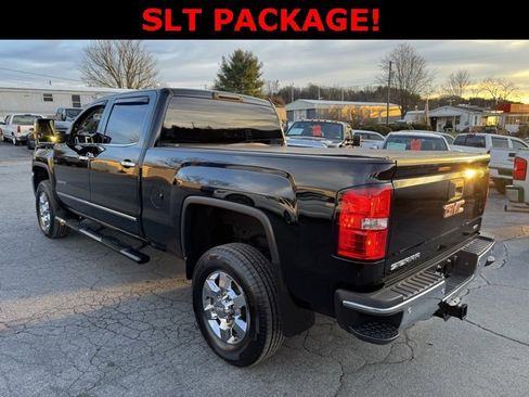 Used 2019 GMC Sierra 2500 SLT w/ Duramax Plus Package image 4