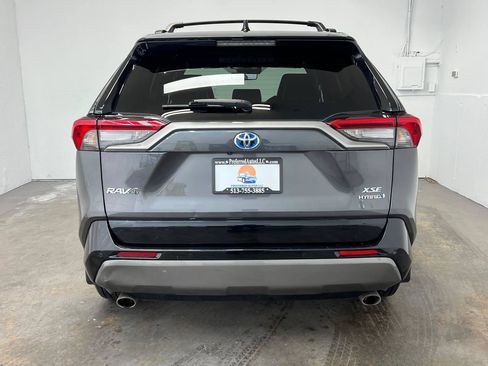 Used 2021 Toyota RAV4 XSE AWD/4WD image 5