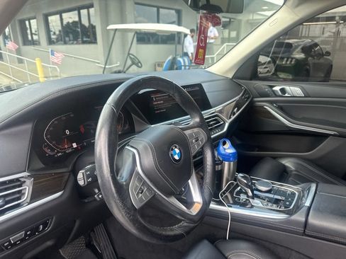 Used 2020 BMW X7 xDrive40i w/ Cold Weather Package AWD/4WD image 11