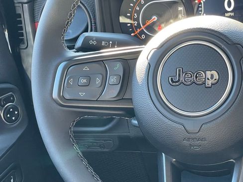 New 2026 Jeep Gladiator Rubicon w/ Safety Group image 15