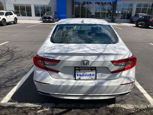 Used 2021 Honda Accord EX-L image 9