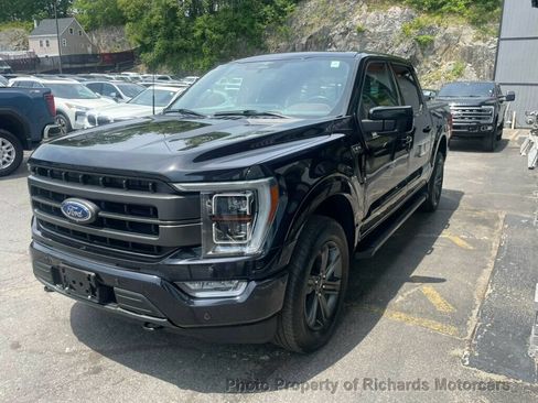 Used 2023 Ford F150 Lariat w/ Equipment Group 502A High AWD/4WD image 5