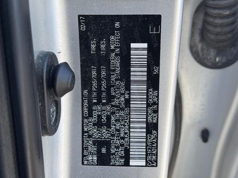 Used 2017 Toyota 4Runner SR5 image 26