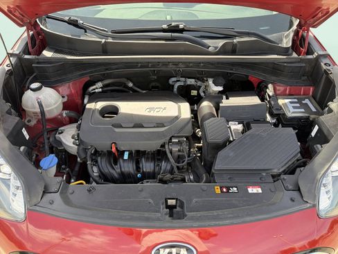Used 2022 Kia Sportage EX w/ EX Technology Package FWD image 14