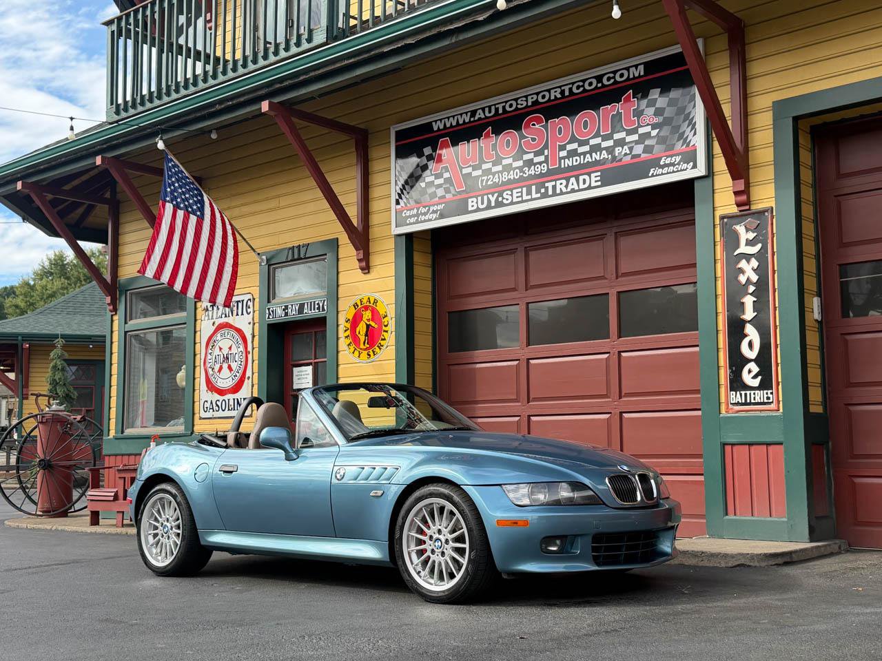Used 2001 BMW Z3 3.0i RWD image 1