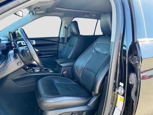 Used 2021 Ford Explorer ST w/ Premium Technology Package AWD/4WD image 22