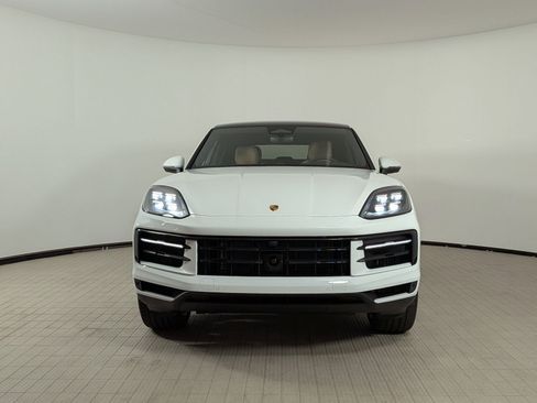 New 2026 Porsche Cayenne Coupe AWD/4WD image 6