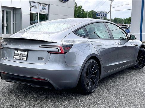 Used 2024 Tesla Model 3 Performance AWD/4WD image 12