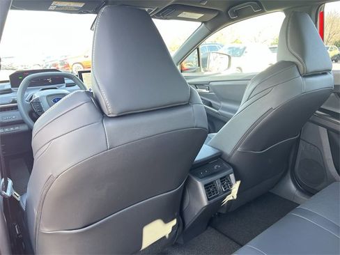 New 2026 Subaru Solterra Limited image 31