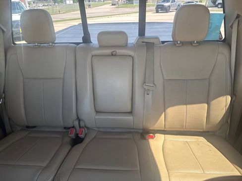 Used 2019 Ford F150 Lariat w/ Equipment Group 502A Luxury AWD/4WD image 27