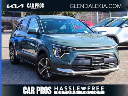 Certified 2025 Kia Niro EX