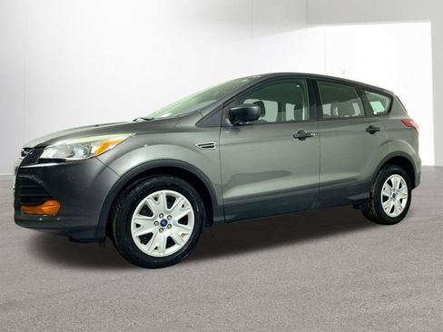 Used 2013 Ford Escape S image 2