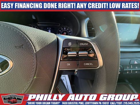 Used 2019 Kia Sorento FWD image 28