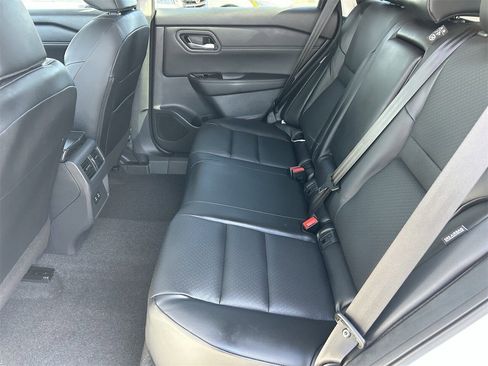New 2026 Nissan Rogue SV FWD image 17