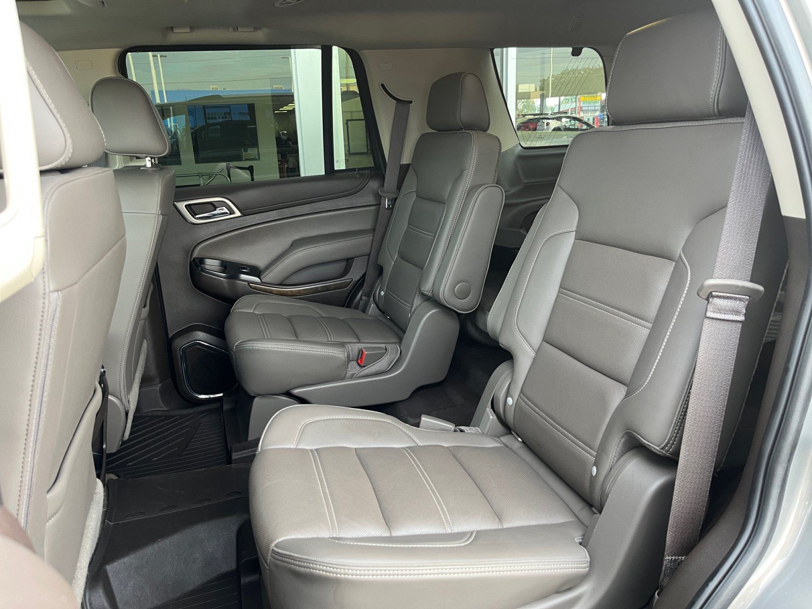 Used 2019 GMC Yukon Denali AWD/4WD image 17