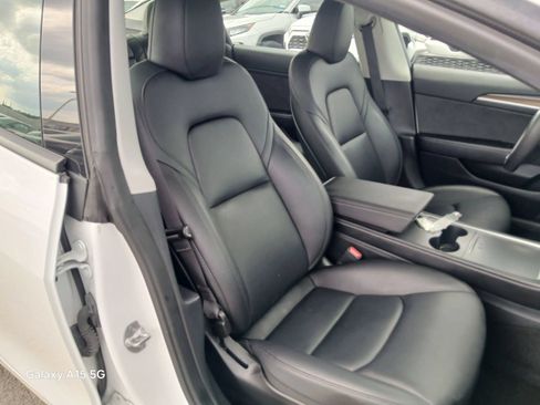 Used 2023 Tesla Model 3 Standard Range RWD image 19