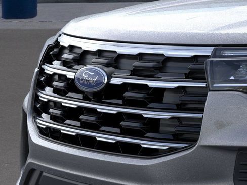 New 2026 Ford Explorer Active AWD/4WD image 17