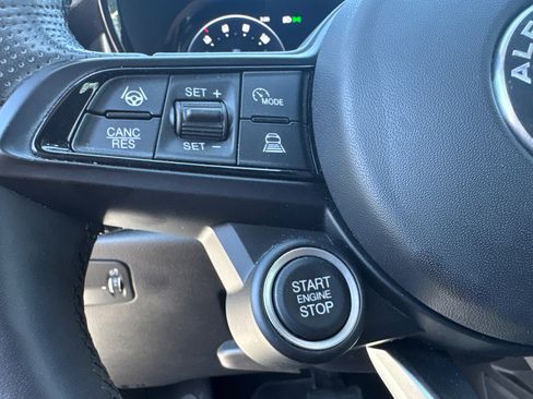 Used 2024 Alfa Romeo Tonale Sprint image 33