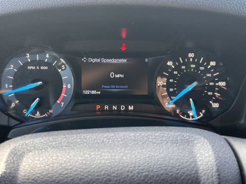 Used 2017 Ford Expedition EL XLT image 12