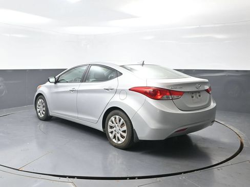 Used 2012 Hyundai Elantra GLS FWD image 8
