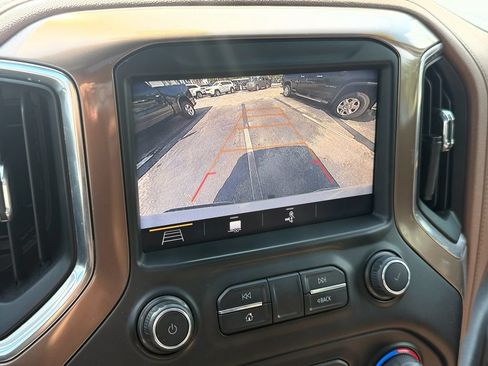 Used 2019 Chevrolet Silverado 1500 High Country RWD image 26