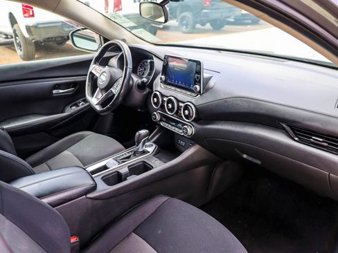 Used 2021 Nissan Sentra SV FWD image 3
