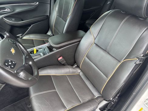 Used 2019 Chevrolet Impala Premier w/ Premier Confidence Package FWD image 11