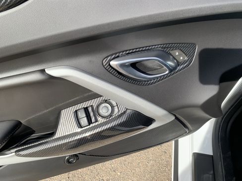 Certified 2020 Chevrolet Camaro SS image 12