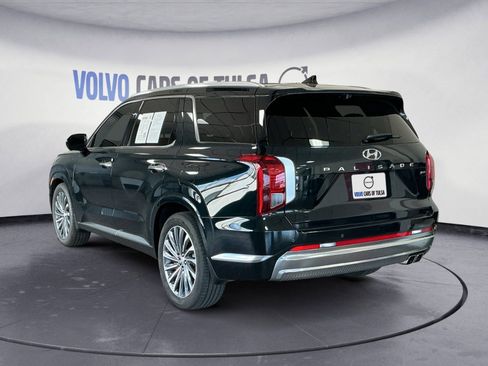 Used 2024 Hyundai Palisade Calligraphy AWD/4WD image 3