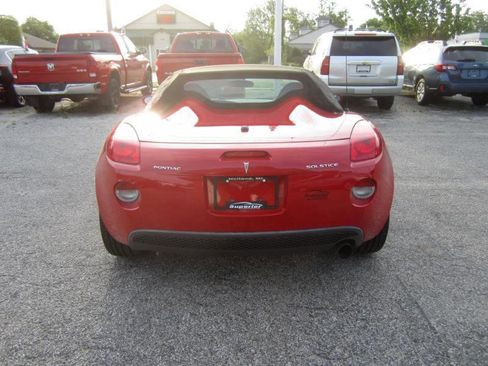 Used 2006 Pontiac Solstice Convertible w/ Premium Package RWD image 6