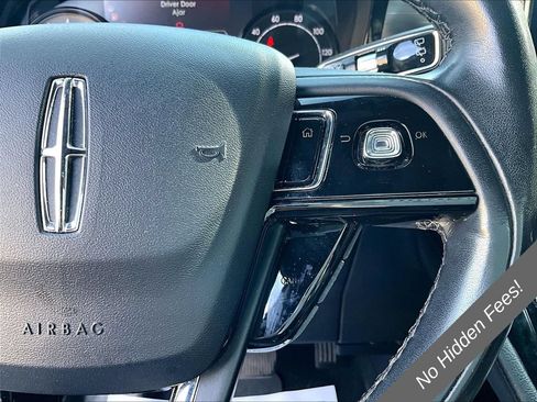 Used 2022 Lincoln Corsair AWD w/ Premium Package image 15