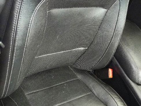 Used 2015 Ford Taurus Limited image 9