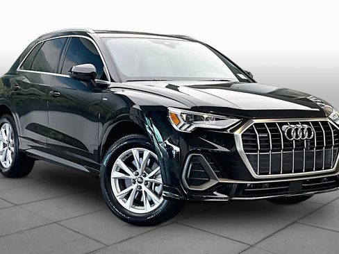 Certified 2025 Audi Q3 2.0T Premium Plus w/ Premium Plus Package AWD/4WD image 3