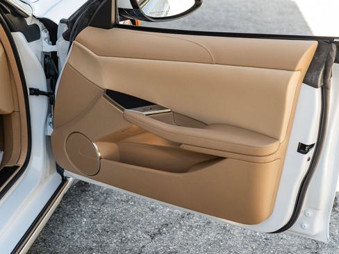 New 2025 Karma Revero Luxury RWD image 46