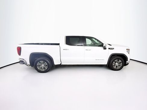 Used 2025 GMC Sierra 1500 SLT RWD image 10