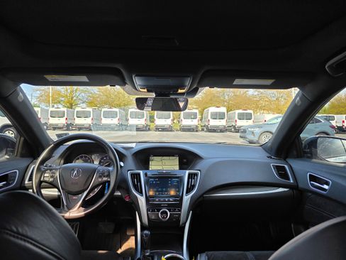Used 2019 Acura TLX w/ Technology & A-SPEC Pkg image 10