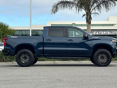 Used 2020 Chevrolet Silverado 1500 LT Trail Boss AWD/4WD image 2