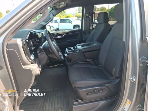 Certified 2026 Chevrolet Silverado 1500 RST AWD/4WD image 17