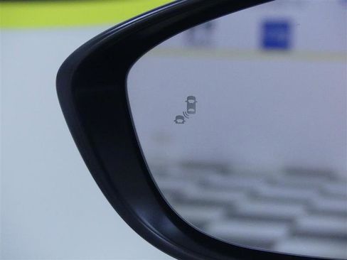 Used 2024 Honda Accord EX image 23