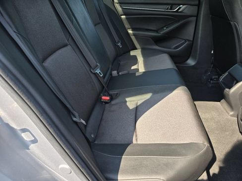 Used 2019 Honda Accord Sport image 17