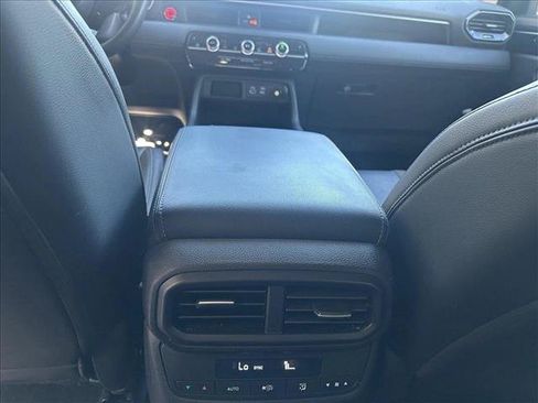 Used 2023 Honda Pilot Touring image 24