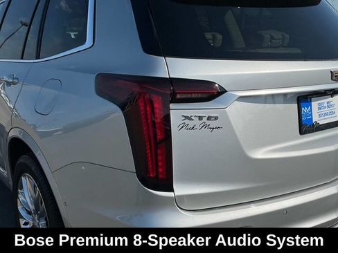 Used 2020 Cadillac XT6 Premium Luxury FWD image 16