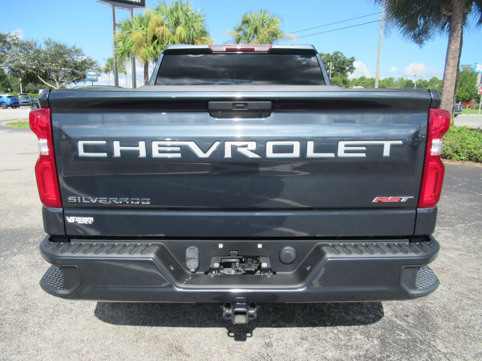 Used 2021 Chevrolet Silverado 1500 RST RWD image 6